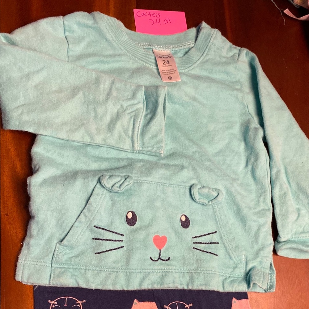 Carters 24m top. Sooooo cute!